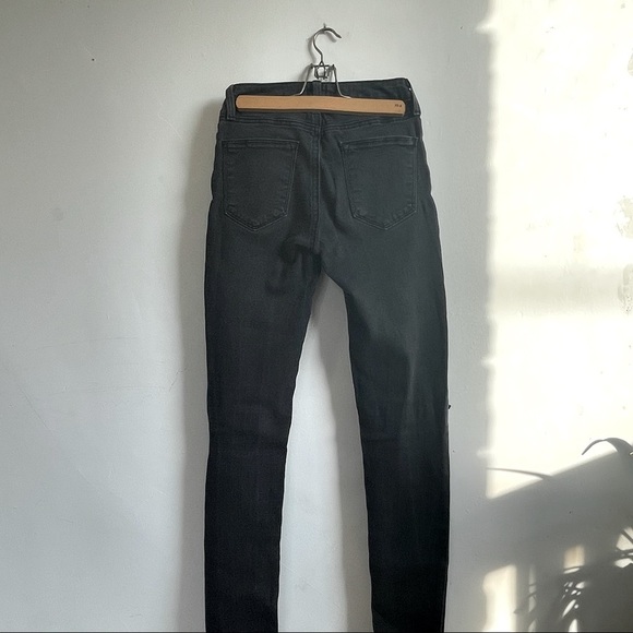 Just Black | high waisted destroyed knee skinny jeans - Picture 6 of 11